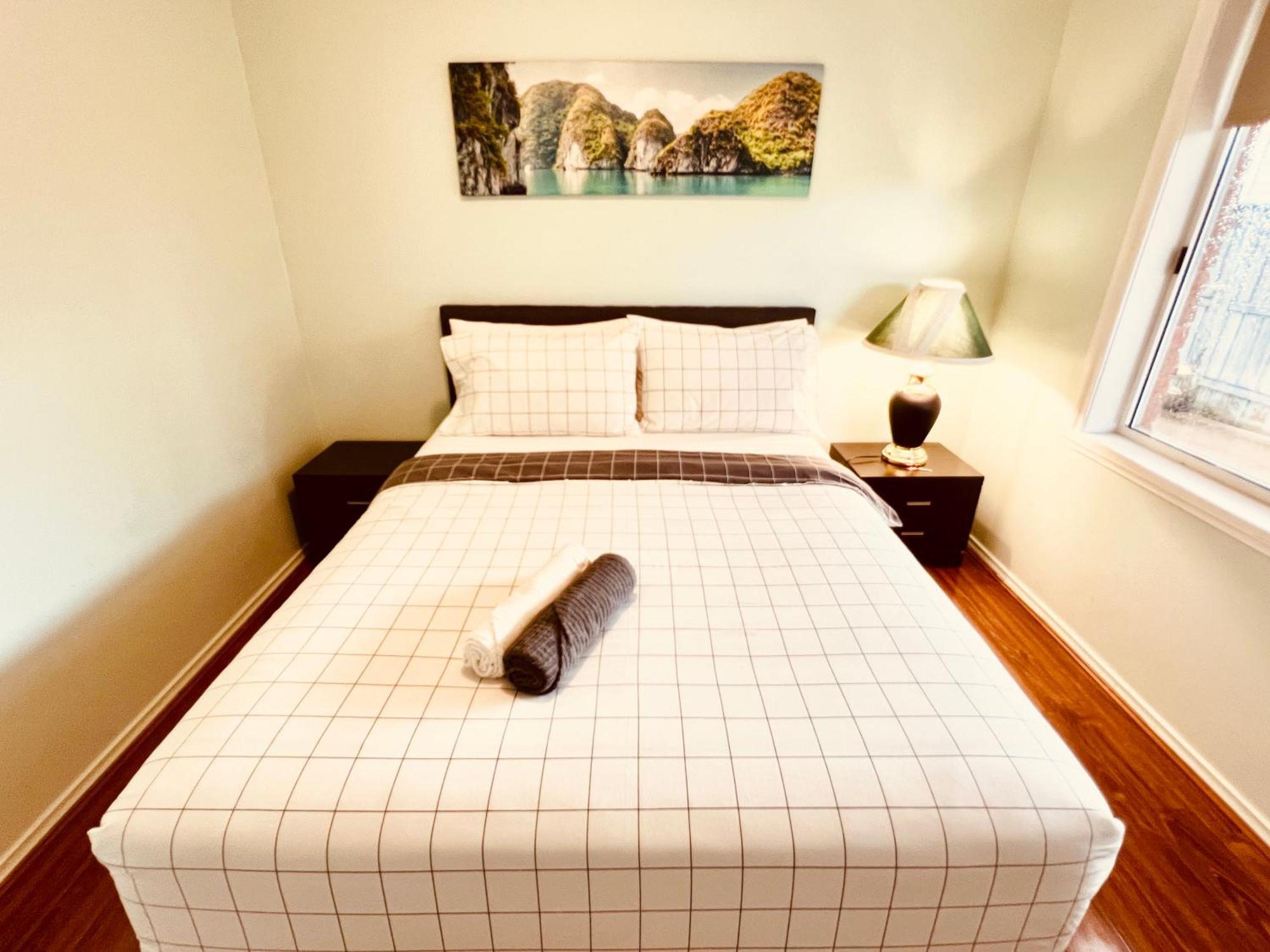 Spacious 6 Bedroom Holiday Home 15 Min Away From Melbourne Airport Sydenham Extérieur photo