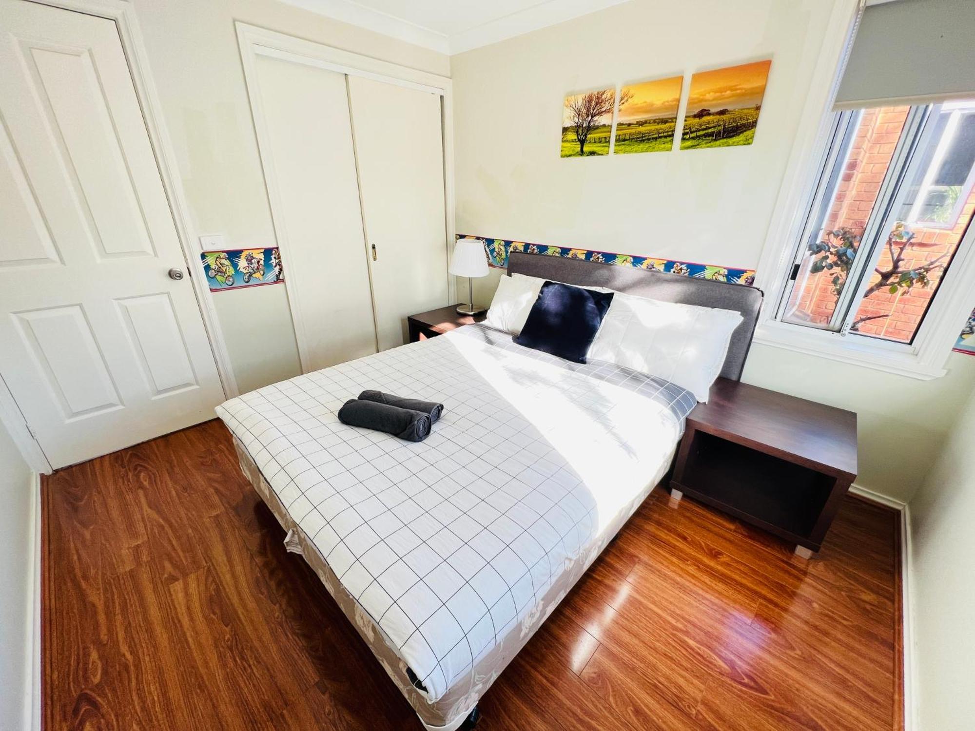 Spacious 6 Bedroom Holiday Home 15 Min Away From Melbourne Airport Sydenham Extérieur photo