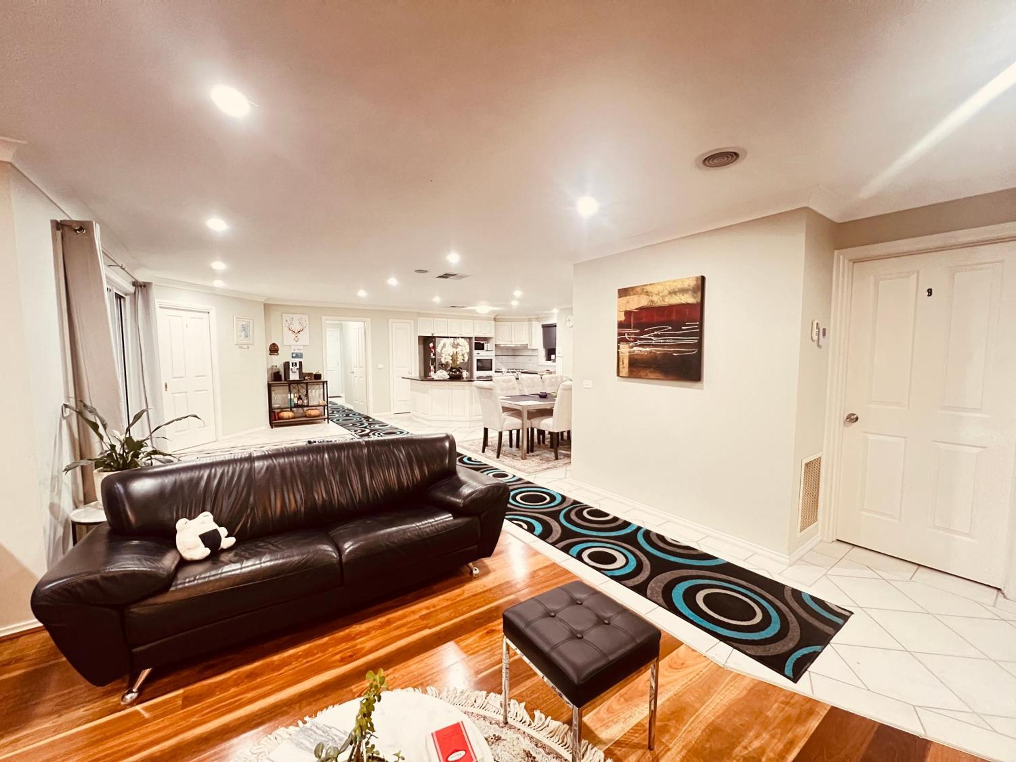 Spacious 6 Bedroom Holiday Home 15 Min Away From Melbourne Airport Sydenham Extérieur photo