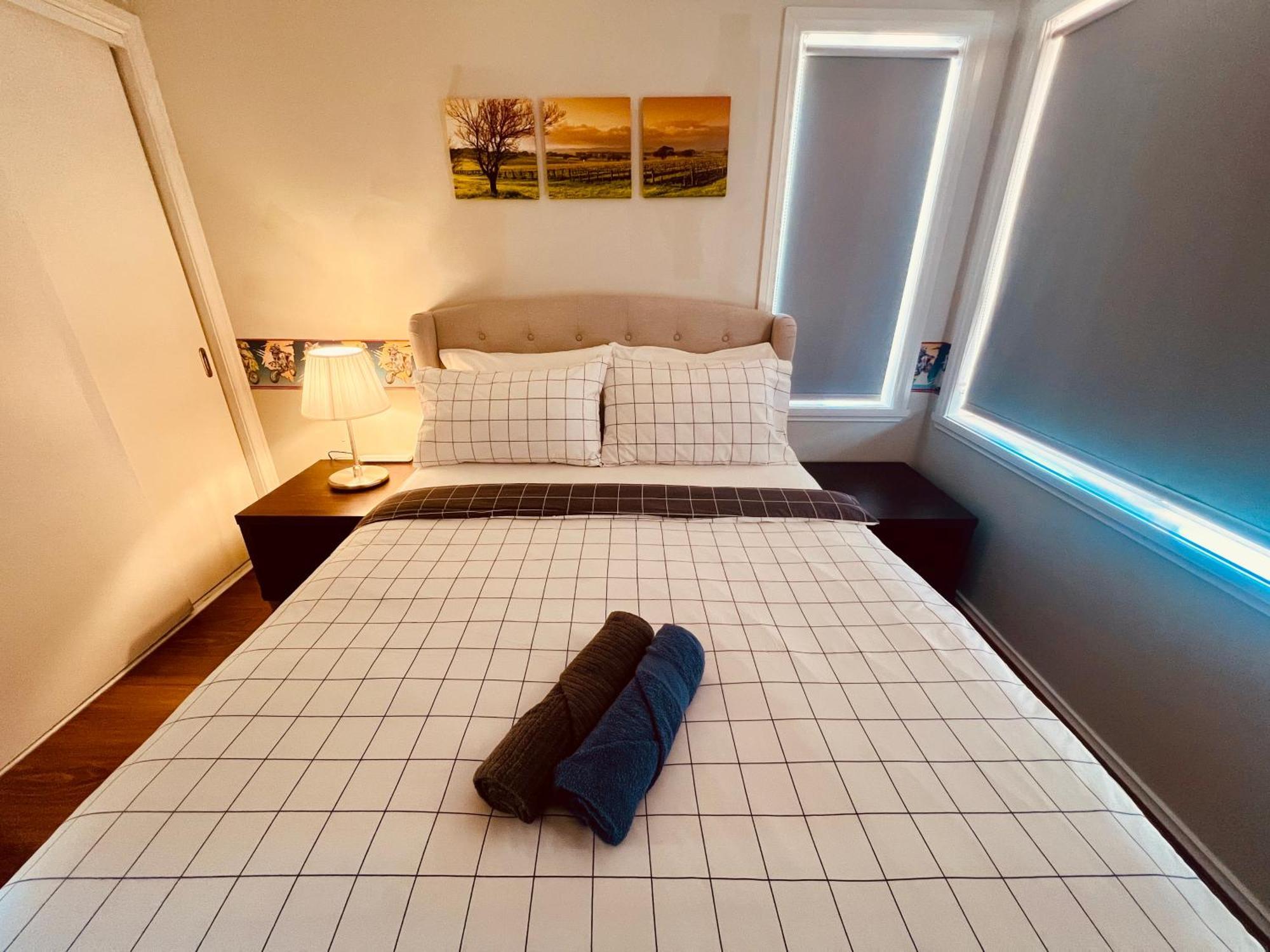 Spacious 6 Bedroom Holiday Home 15 Min Away From Melbourne Airport Sydenham Extérieur photo