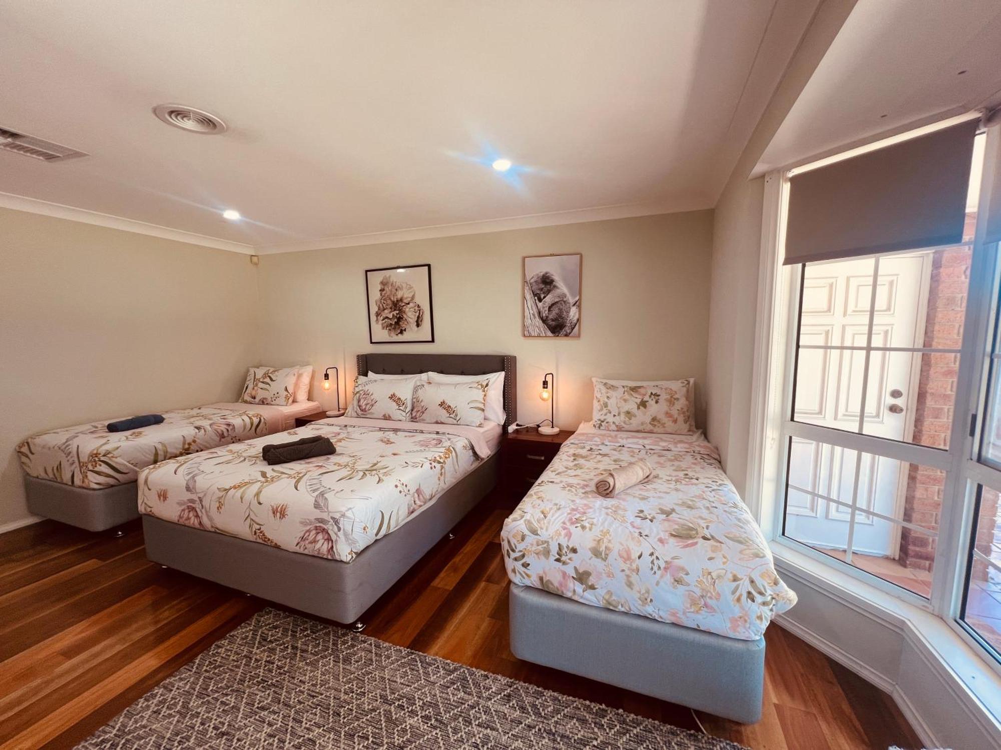Spacious 6 Bedroom Holiday Home 15 Min Away From Melbourne Airport Sydenham Extérieur photo